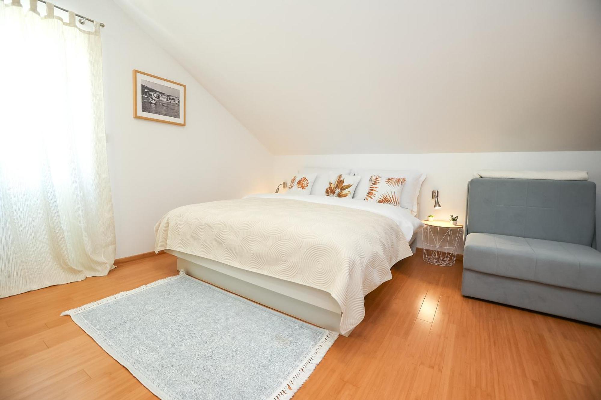 Z&A Studio Apartment With Parking Božava 外观 照片